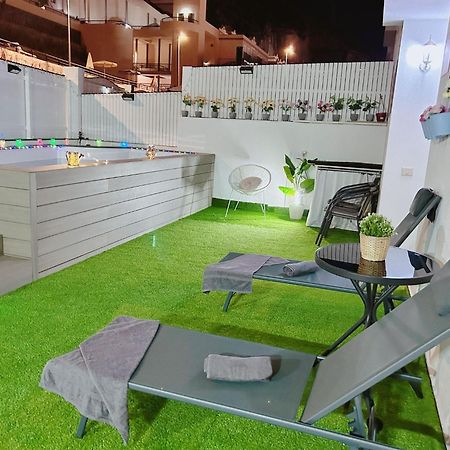 Big Villa Puerto Rico Streetfront With Private Saltwater Jacuzzi Pool, Bbq, Kitchen & 3 Terraces Near Shopping Center Puerto Rico (Gran Canaria) Luaran gambar
