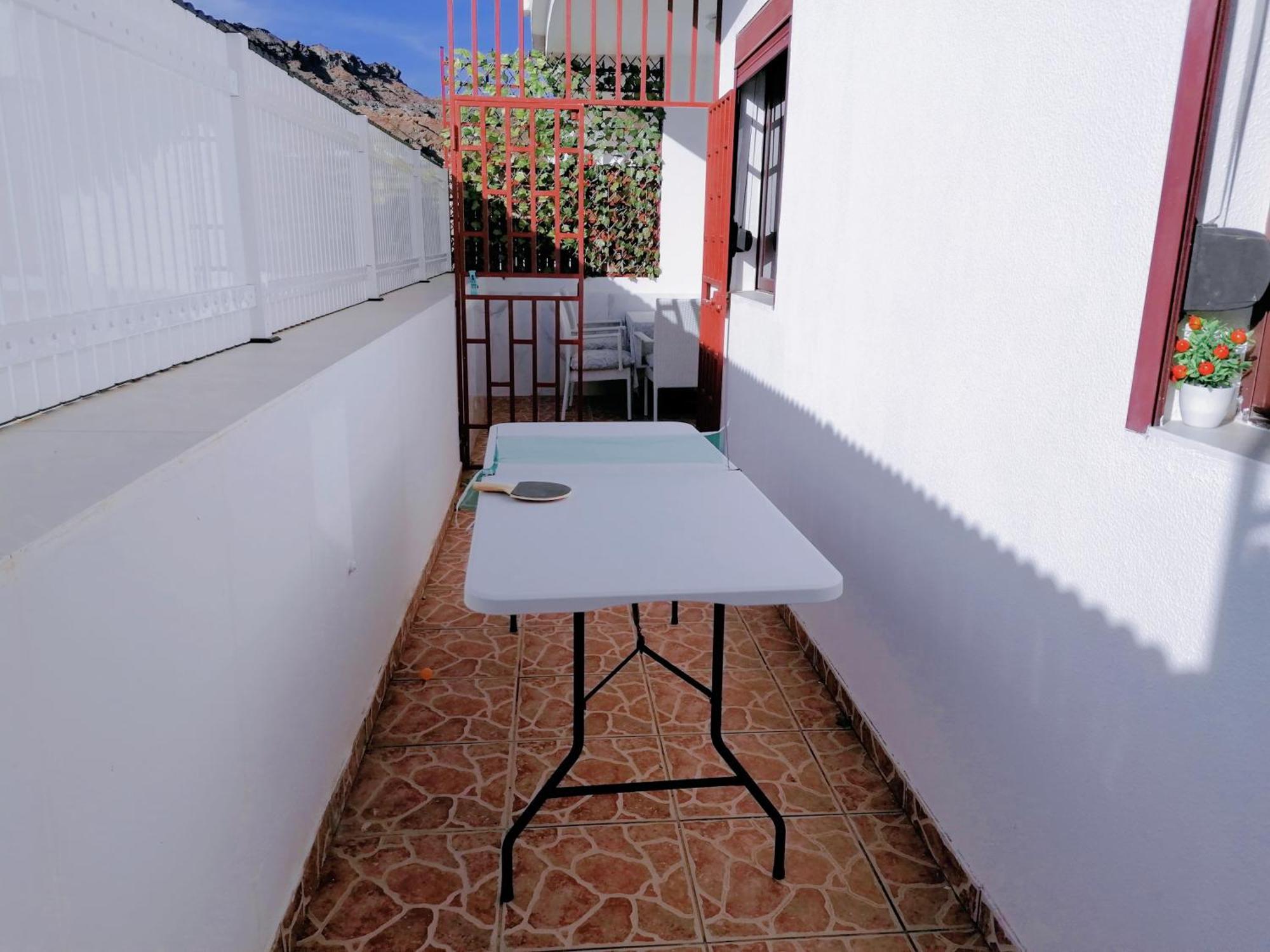 Big Villa Puerto Rico Streetfront With Private Saltwater Jacuzzi Pool, Bbq, Kitchen & 3 Terraces Near Shopping Center Puerto Rico (Gran Canaria) Luaran gambar